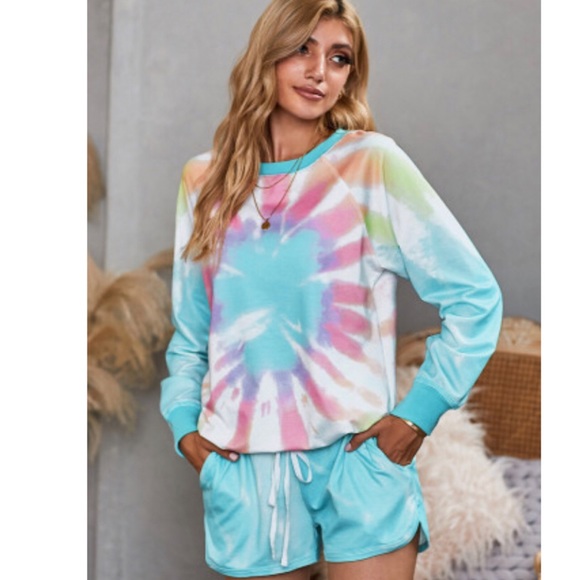 Loungewear Short Set Tie Dye - Picture 4 of 16